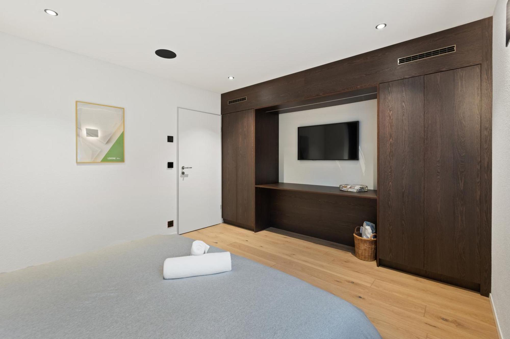 The R Apartment Uetliberg, Klima, Parken - Wallbox 젤로드스윌 외부 사진