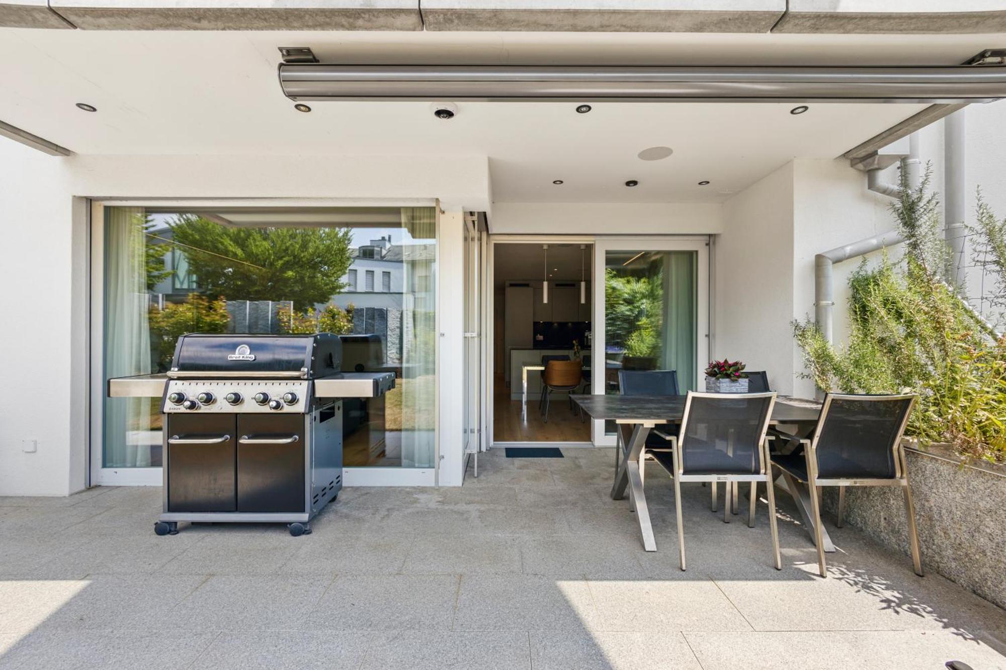 The R Apartment Uetliberg, Klima, Parken - Wallbox 젤로드스윌 외부 사진